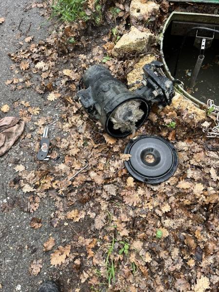 Dépannage d’un poste de relevage des eaux usées en EHPAD à Aix-en-Provence – Intervention d’astreinte